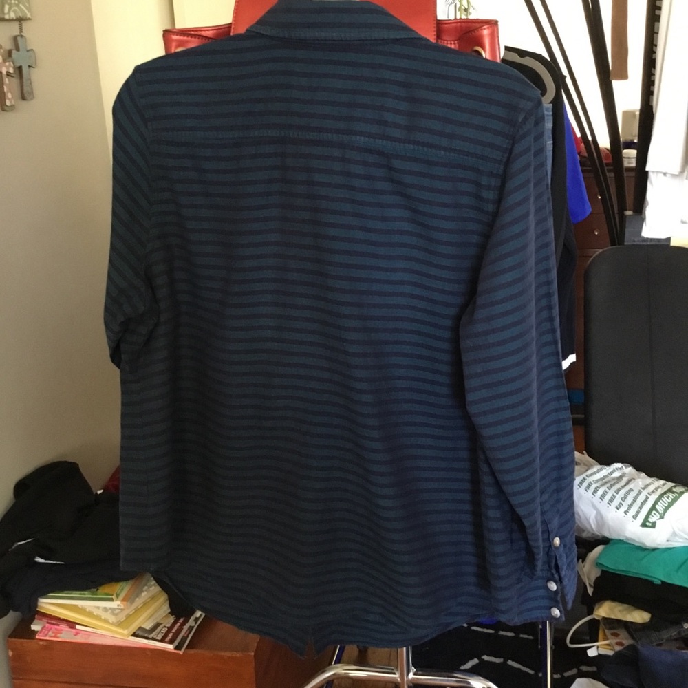 Woman’s Shirt